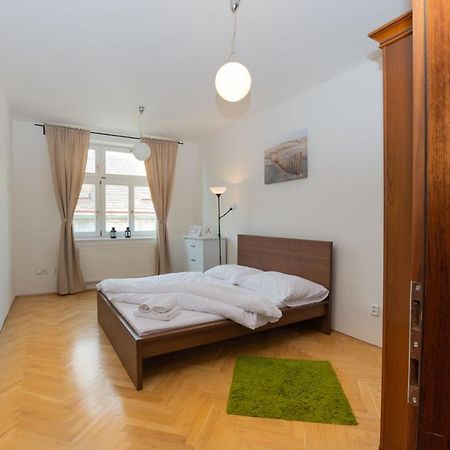 Ambiente Serviced Apartments - Tallerova Bratislava Eksteriør bilde