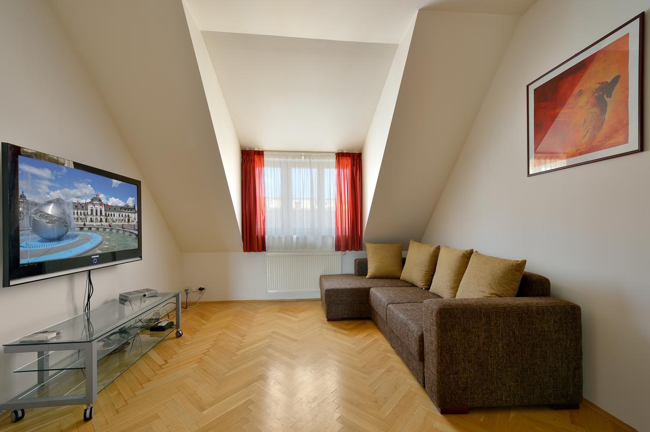 Ambiente Serviced Apartments - Tallerova Bratislava Eksteriør bilde