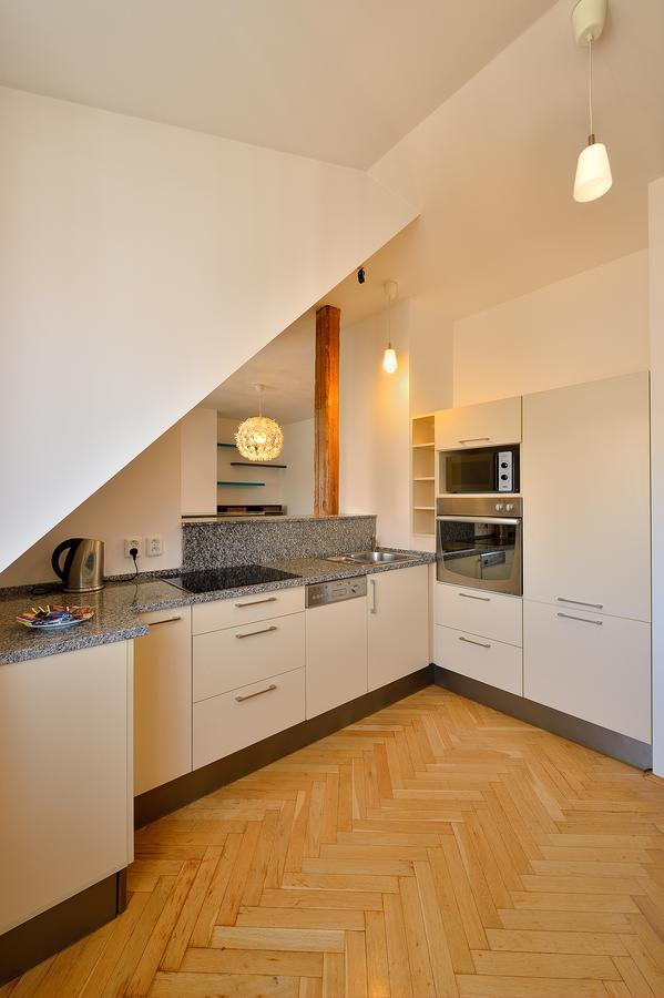 Ambiente Serviced Apartments - Tallerova Bratislava Eksteriør bilde