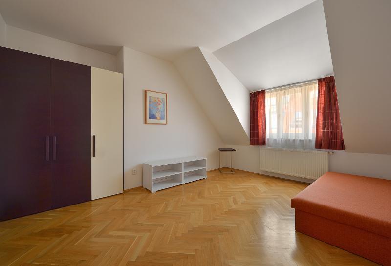 Ambiente Serviced Apartments - Tallerova Bratislava Eksteriør bilde