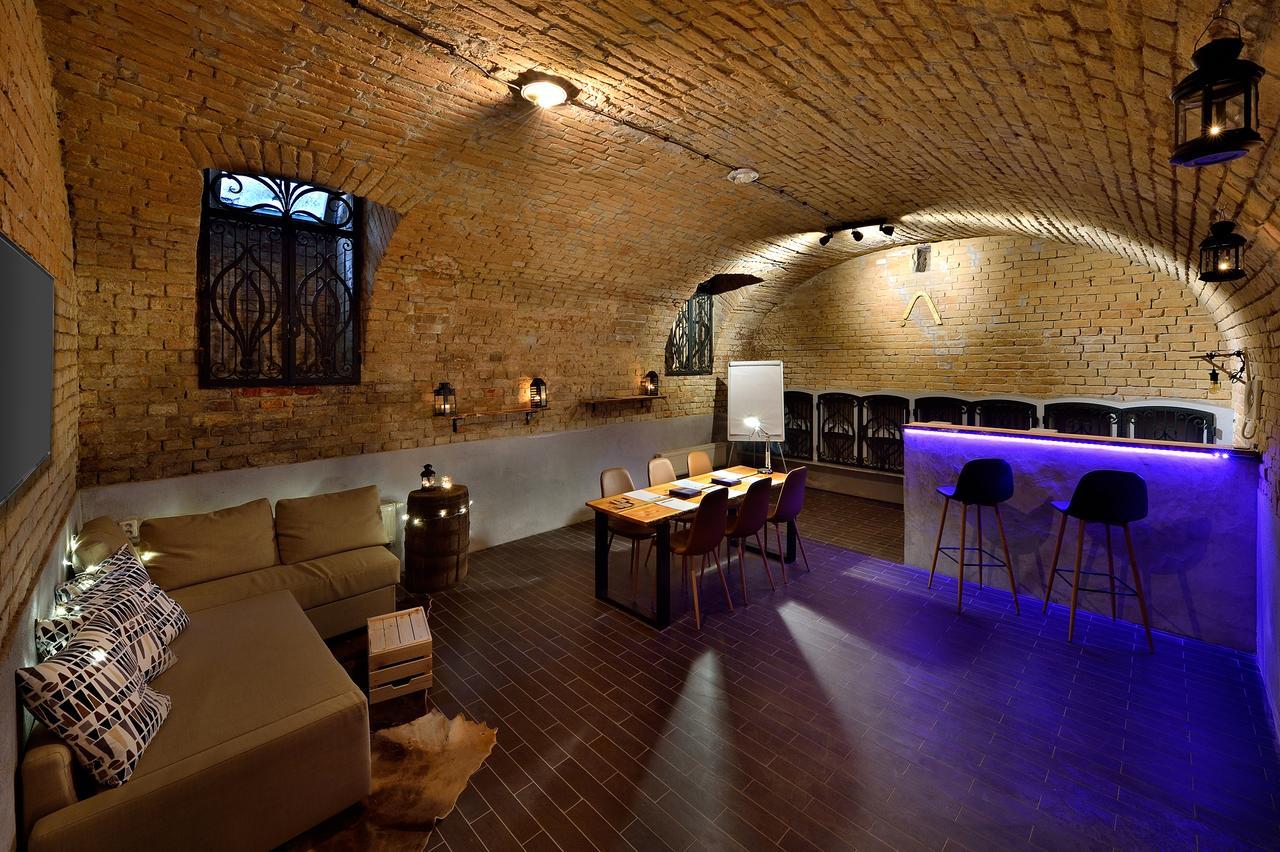 Ambiente Serviced Apartments - Tallerova Bratislava Eksteriør bilde