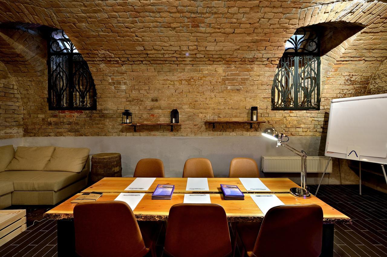 Ambiente Serviced Apartments - Tallerova Bratislava Eksteriør bilde
