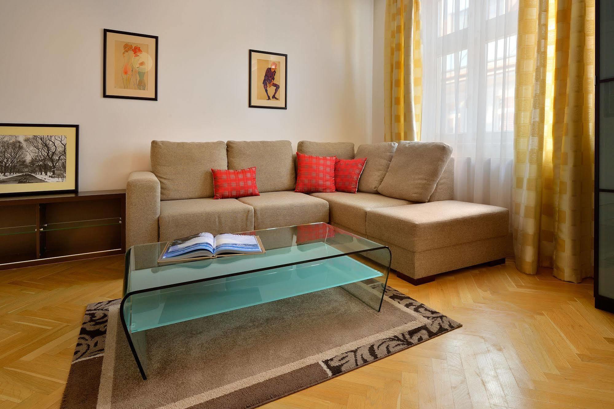 Ambiente Serviced Apartments - Tallerova Bratislava Eksteriør bilde